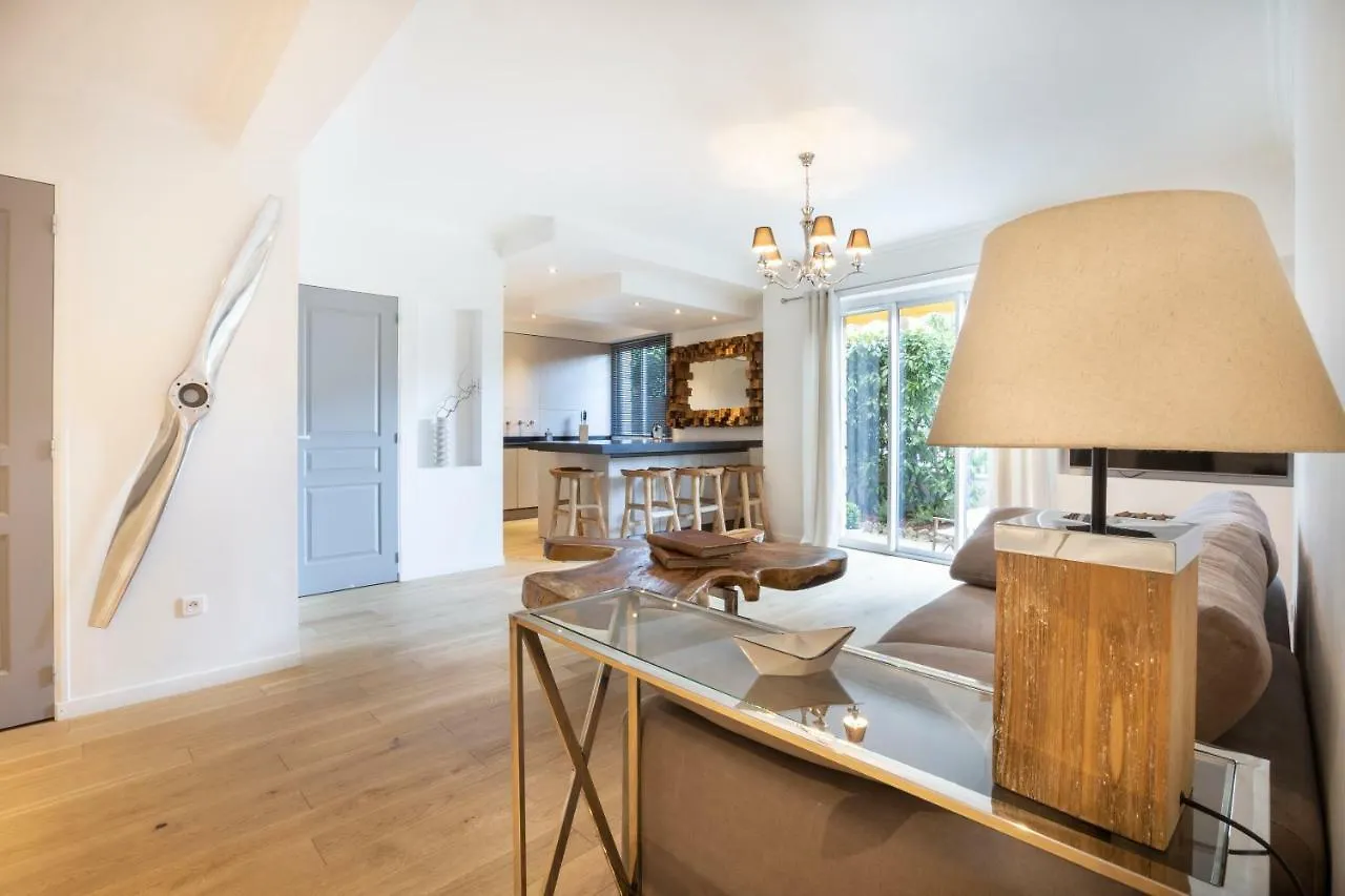3 Pieces Luxe Croisette Apartment Cannes